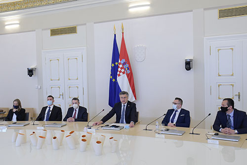 Sklopljen Okvirni sporazum o suradnji sva četiri hrvatska pravna fakulteta i Akademije pravnih znanosti s Vladom Republike Hrvatske