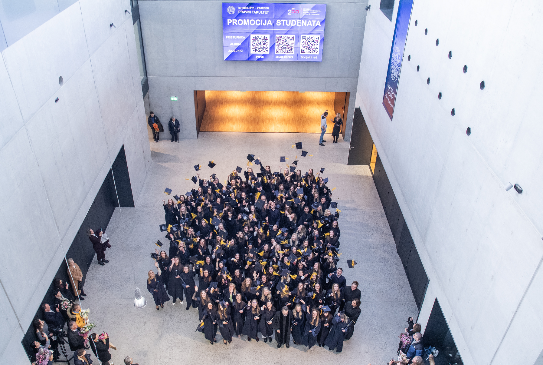 Pravni fakultet u Zagrebu promovirao novu generaciju diplomanata: Pravnika će uvijek trebati